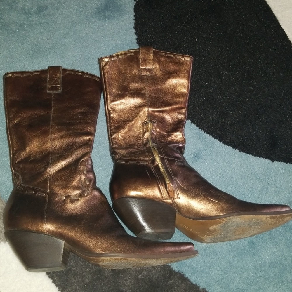 BCBG Girls Vintage Cowboy Boots